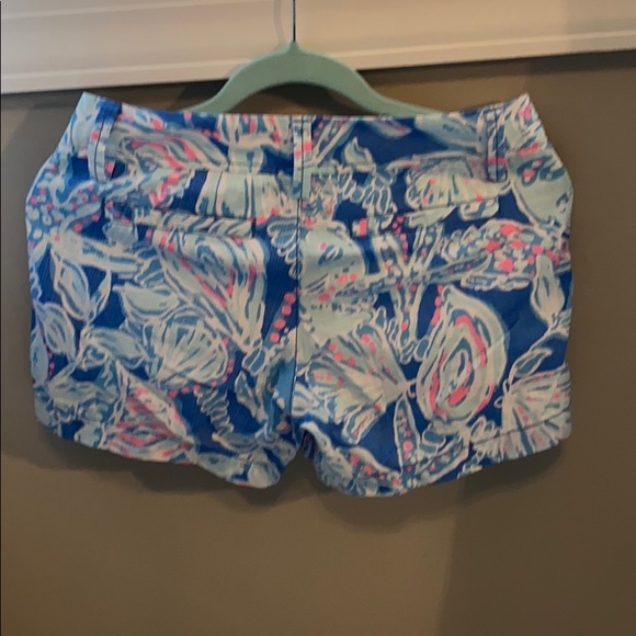 Lilly Pulitzer shorts - Picture 2 of 3